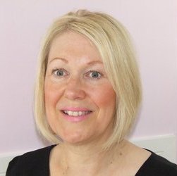 DaisyJames.2e16d0ba.fill-300x300